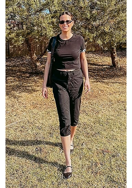 LookbookStore Women Black Utility Skimmer Capri Pants With Big Patched Pockets Back Elastic Waistband Ideal For Travel Daily Casual