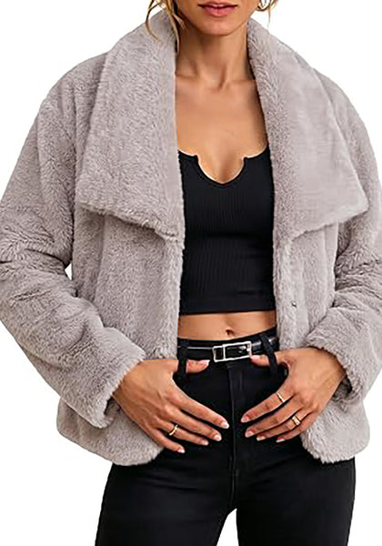 Light Gray Wide Lapel Faux Fur Coat for Women — Oversized Dropped Shoulder Jacket with Side Pockets & Snap Buttons