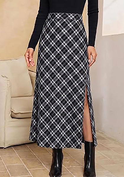 Black % white Women's Trendy Plaid Maxi Skirt — High Waisted A Line Long Skirt with Side Slit, Vintage Pattern & Back Elastic Waist