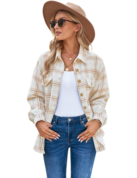 Front view of model wearing off-white flap pockets button-down plaid short jacket